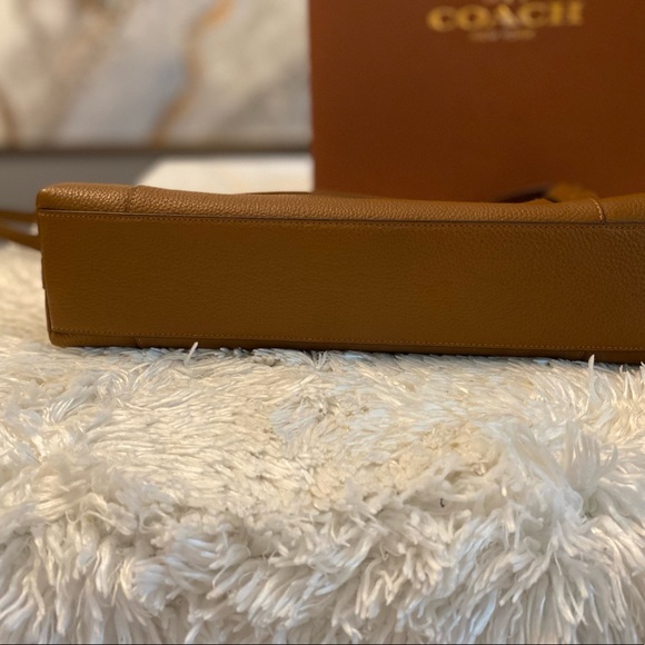 NWT Coach Scout Hobo shoulder / crossbody bag - Picture 8 of 11